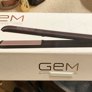 Gem Flat Iron
